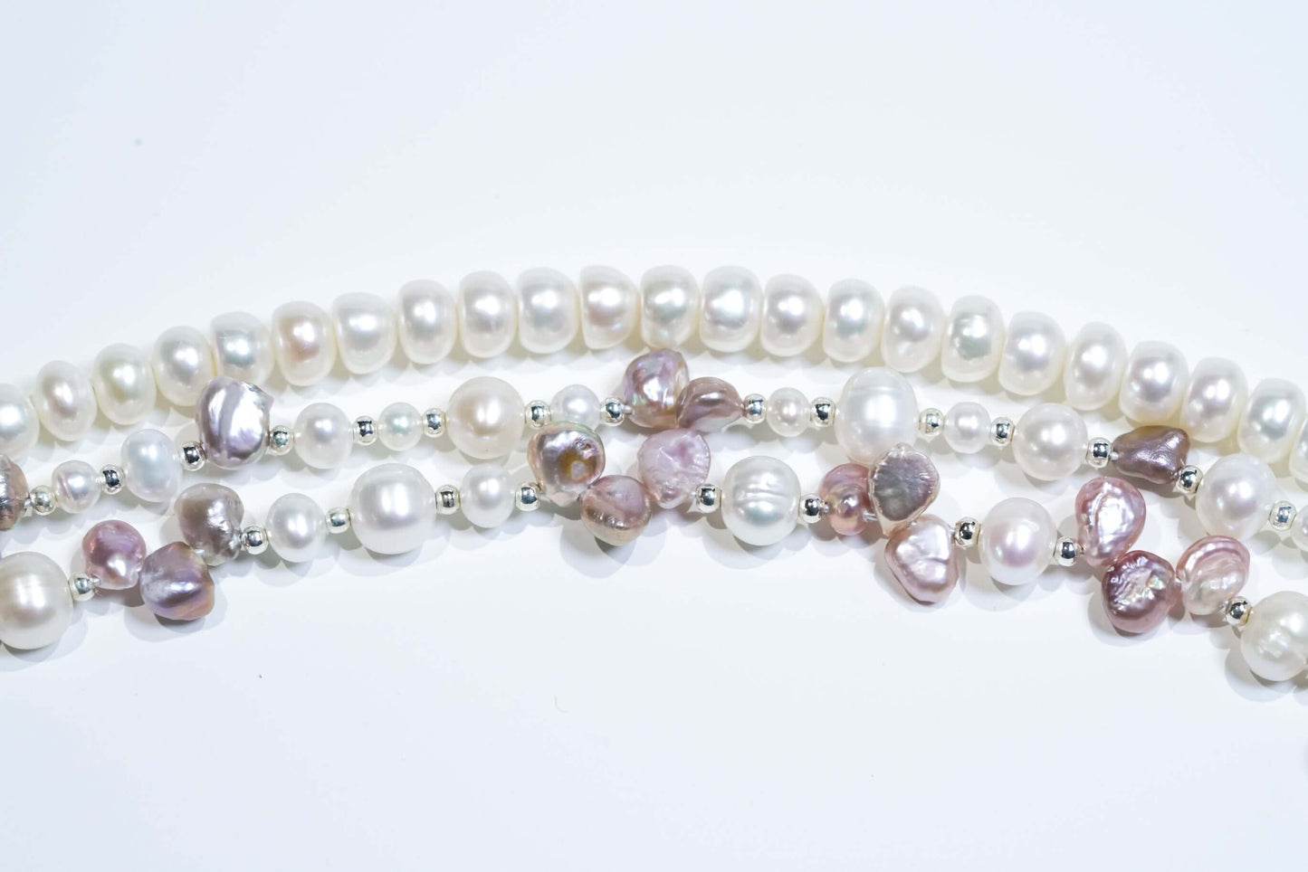 Elegant White Pearl-Petal Purple Pearl Phone Strap/Necklace showcasing natural pearls, perfect as a phone accessory or necklace.