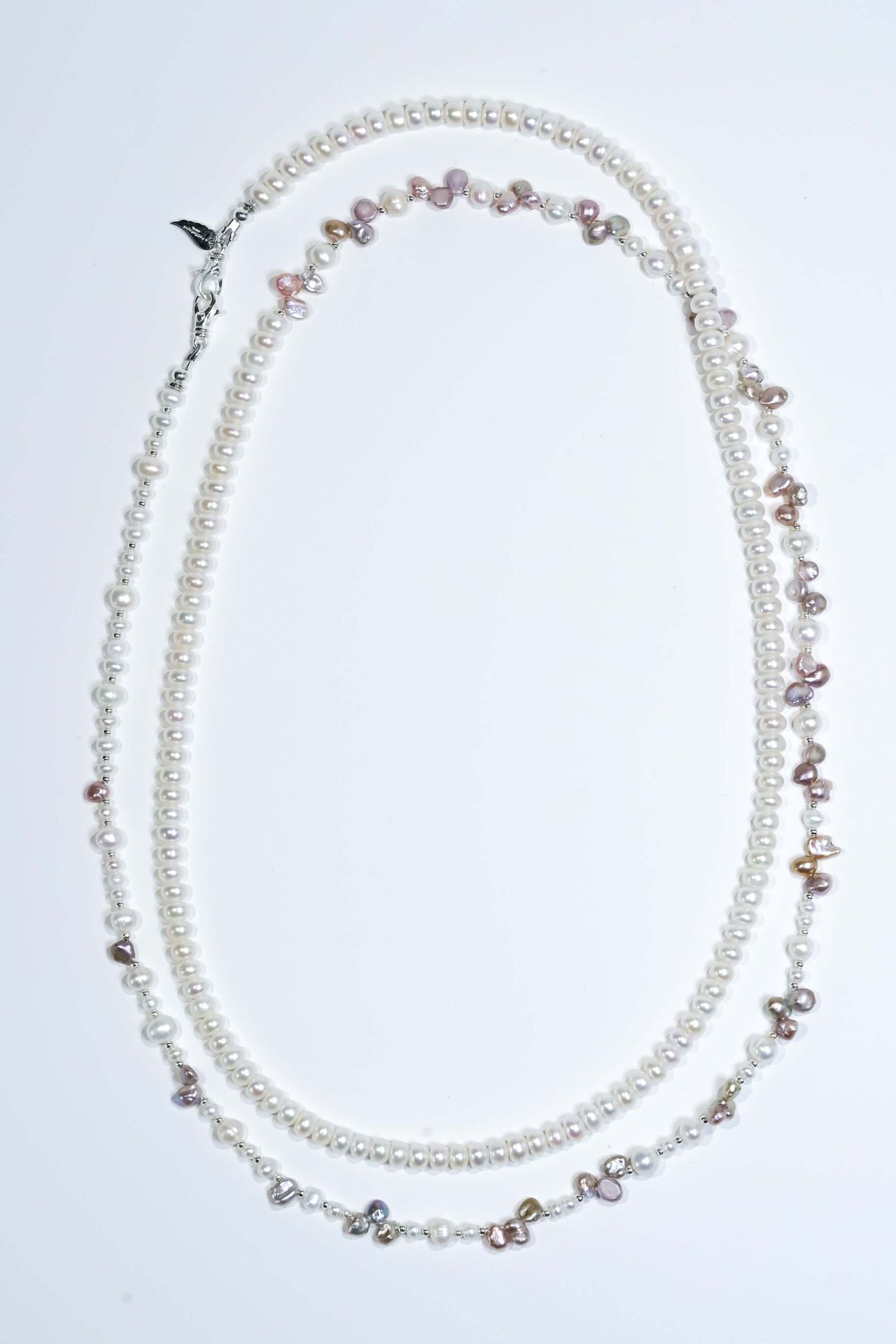 White Pearl-Petal Purple Pearl Phone Strap/Necklace, 2-in-1 stylish accessory, unique natural pearls design.