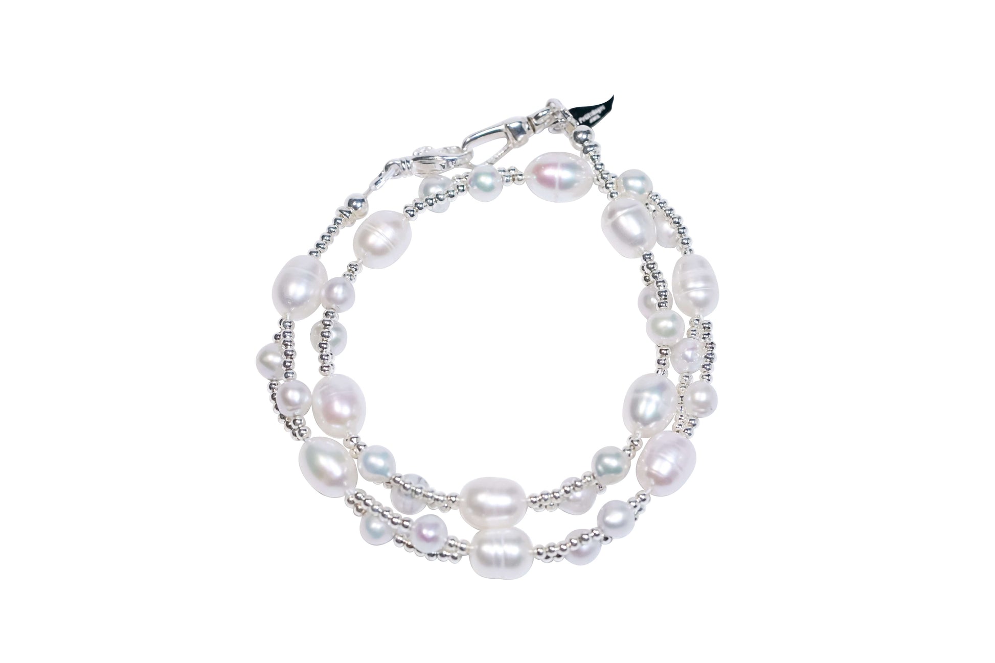 Elegant pearl bracelet and phone charm made with natural fresh pearls and S925 silver hardware. Dual-use accessory.